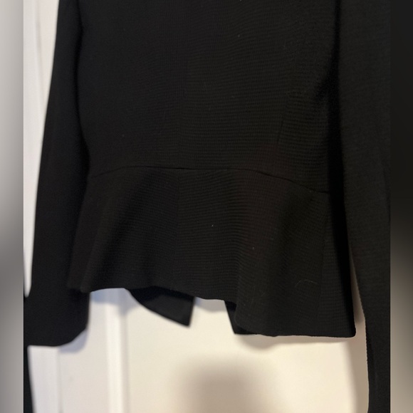 Armani blazer size 6 - Picture 4 of 4